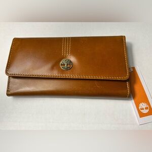 NWT Timberland Cognac Premium Genuine Leather Clutch